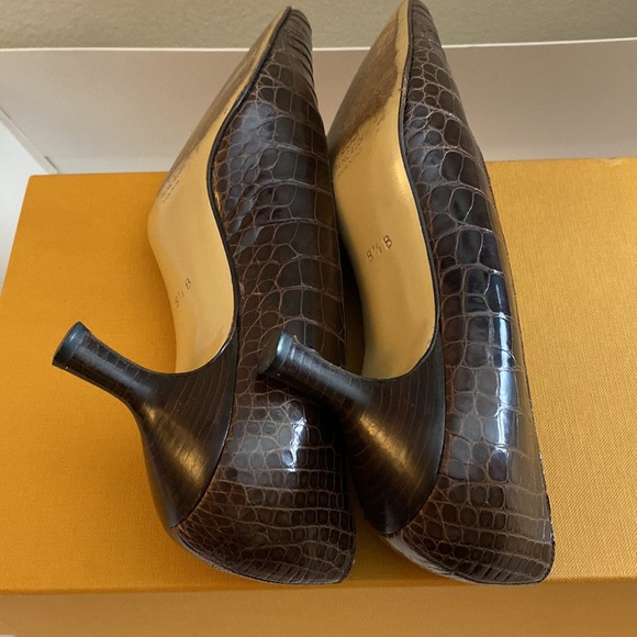 CROCO Pancaldi. Made in Italy. Kitten heel pumps. A classic WORN. Genuine croco - Picture 6 of 15